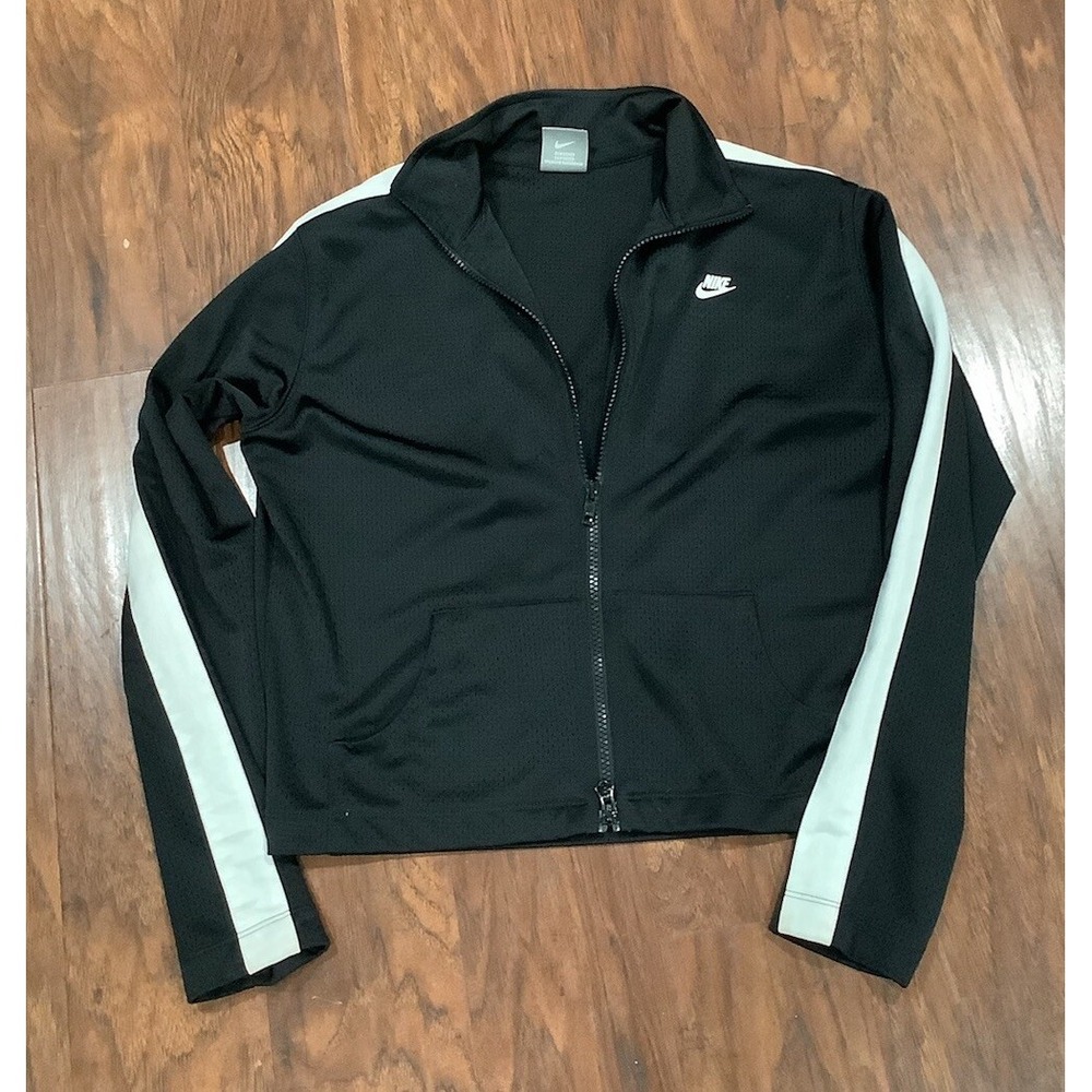 Women's Nike Jacket Long Sleeve& Athletic Top RN#56323 CA#05553 Black Mini Crop